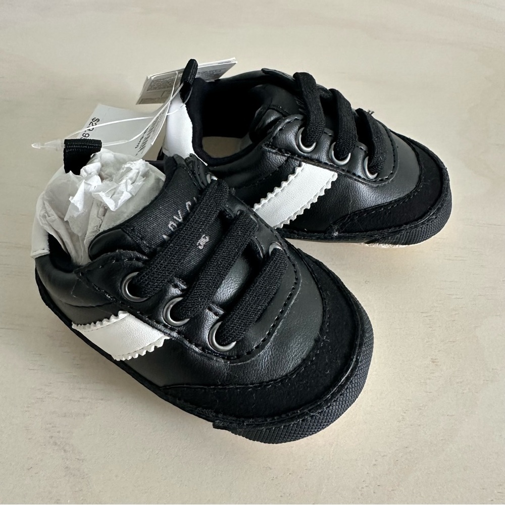BabyGap stripe sneaker